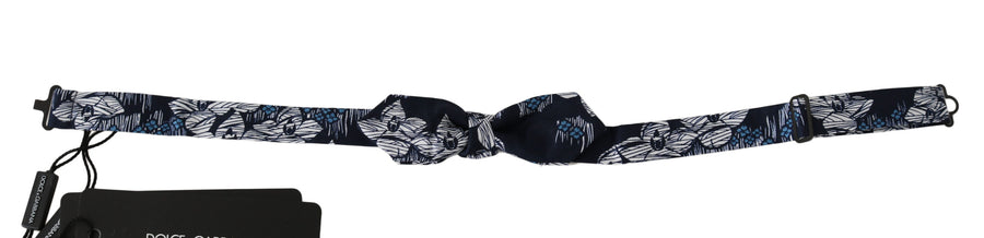 Dolce & Gabbana 100% Silk bow tie in navy