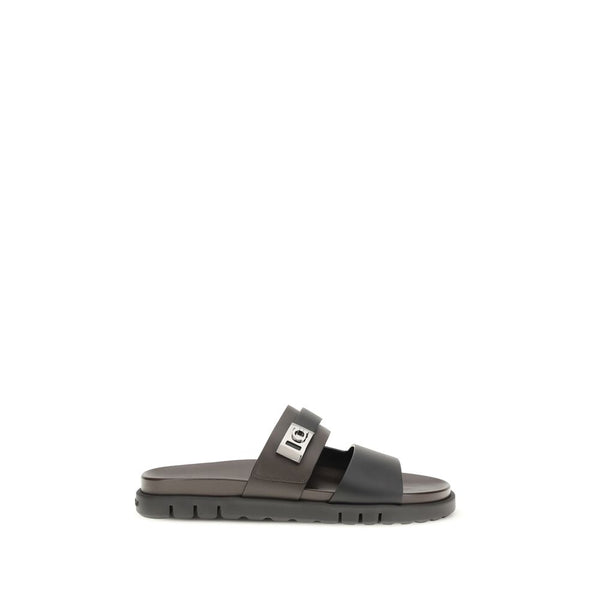 Ferragamo UPPER 100% Calf Leather Bos Taurus SOLE 100% Rubber sandal in black