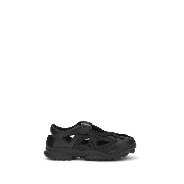 Y-3 UPPER 100% Calf Leather Bos Taurus SOLE 100% Rubber sandals in black