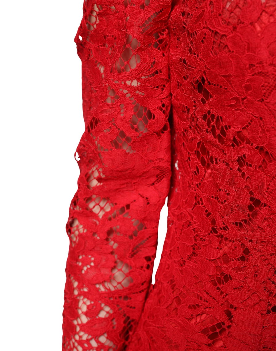 Dolce & Gabbana 57% Cotton 34% Viscose 9% Nylon; Lining: 76% Silk 16% Cotton 4% Elastane 4% Nylon blouse in red