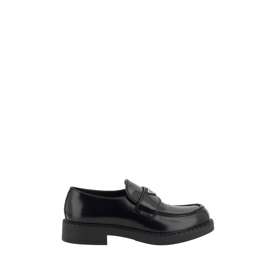 Prada 100% Calf Leather Bos Taurus loafer in black