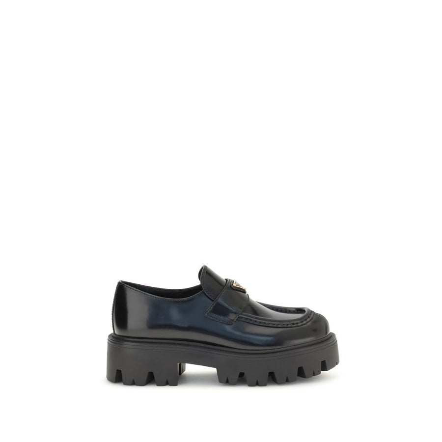 Prada 100% Calf Leather Bos Taurus loafer in black