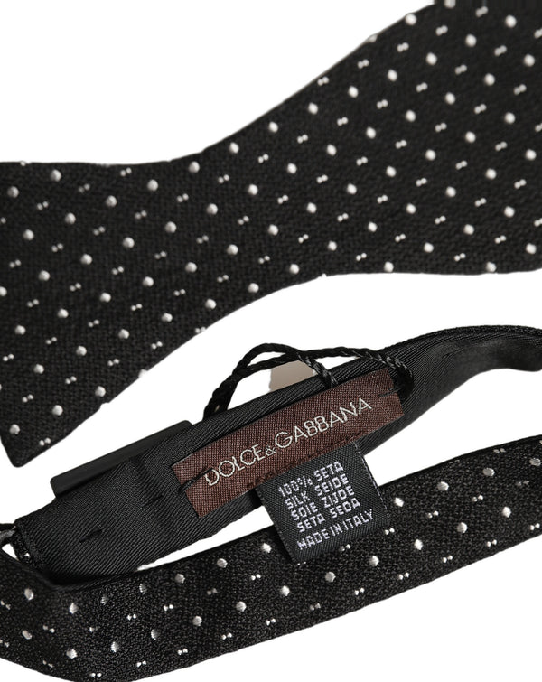 Dolce & Gabbana 100% Silk bow tie in black