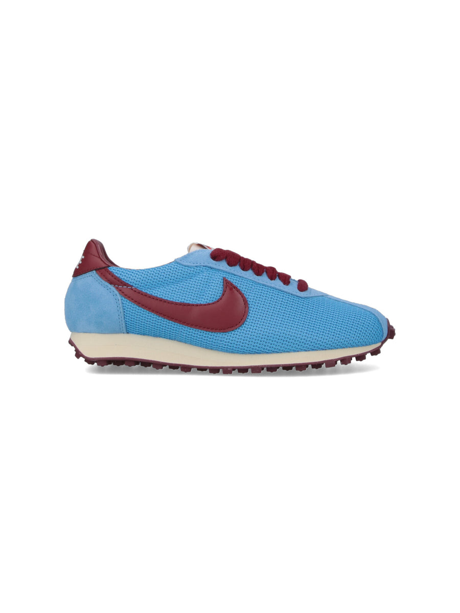 Nike Mesh sneaker in blue