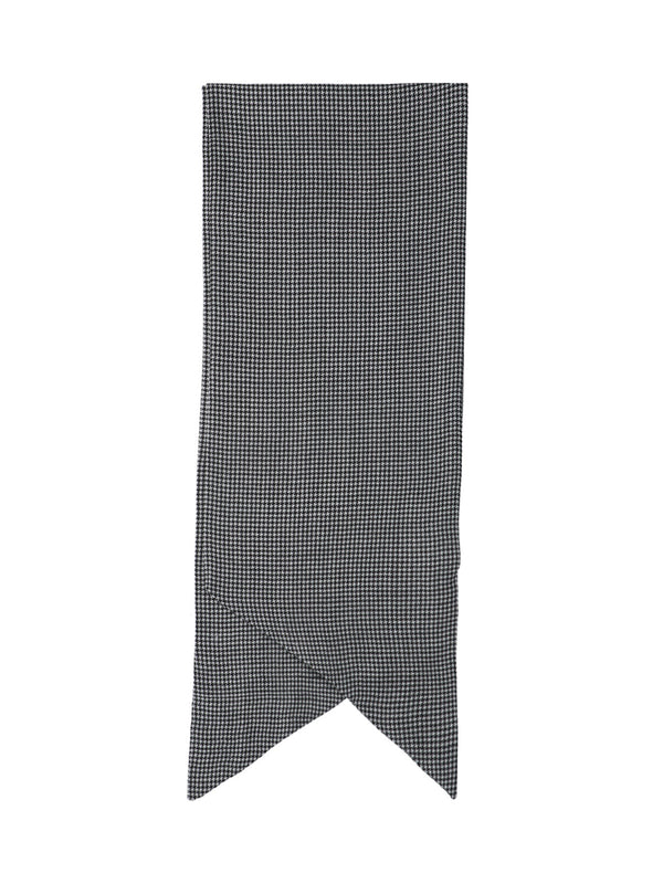 Destin 100% wool scarf in black