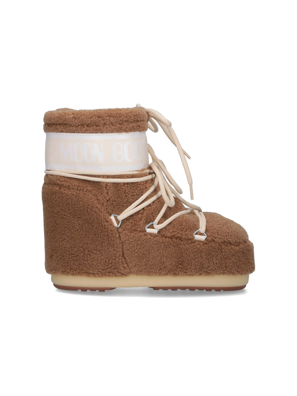 Moon Boot Upper: 47% Acrylic boot in brown