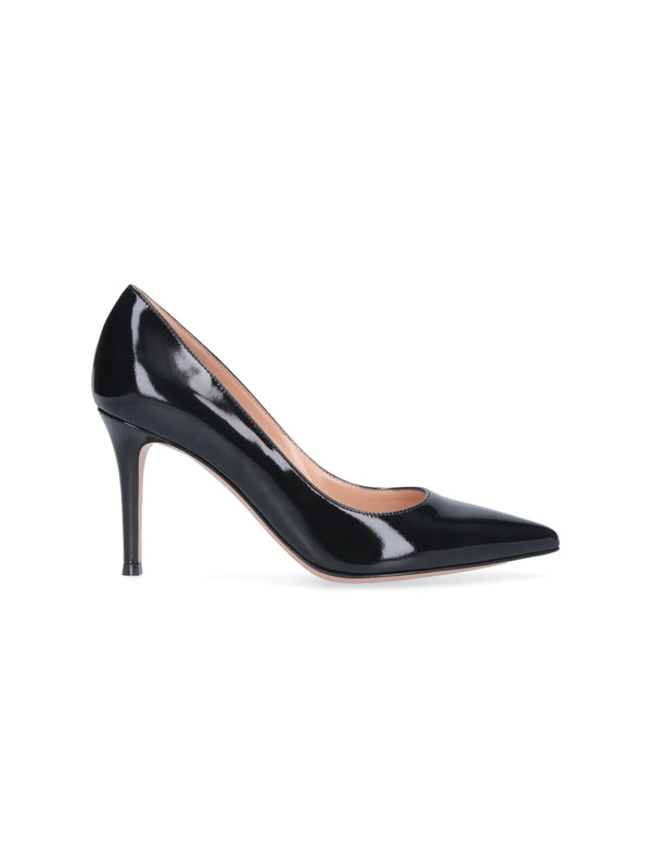 Gianvito Rossi Upper: 100% Lamb Leather pump in black