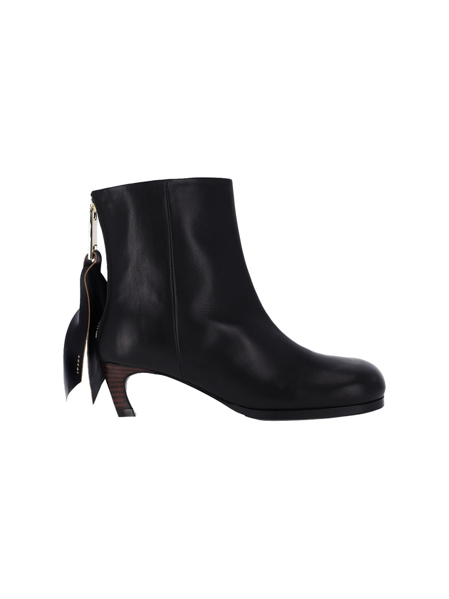 Sacai Upper: 100% Cowhide ankle boot in black
