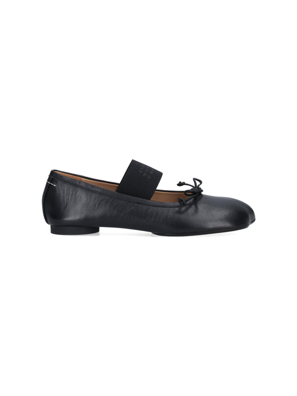 MM6 Maison Margiela Upper: 100% Ovine Leather flat in black