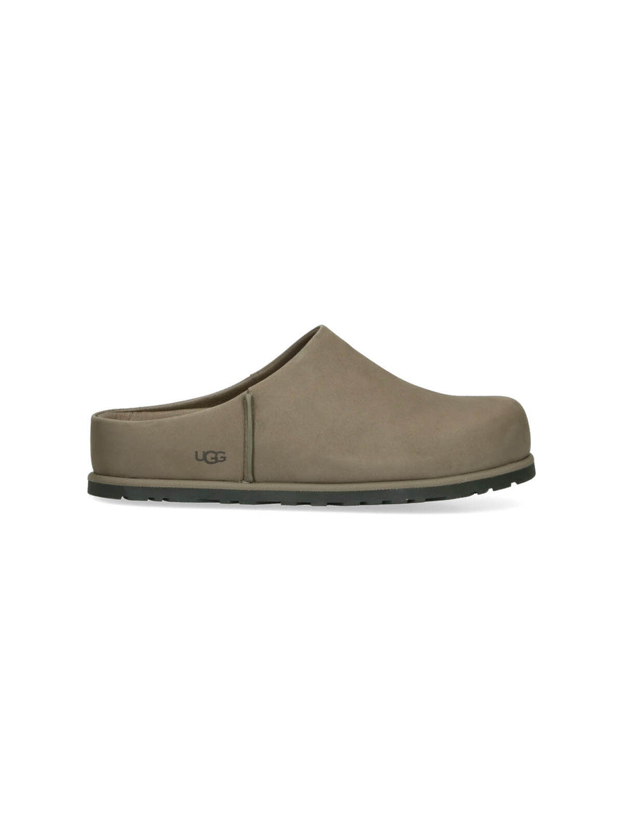 UGG Upper: 100% Leather slipper in green