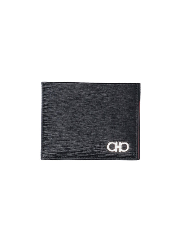 Ferragamo 100% leather wallet in black