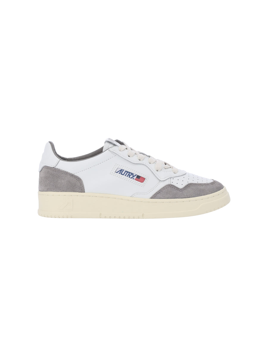 Autry Upper: 80% Cow Leather sneaker in white
