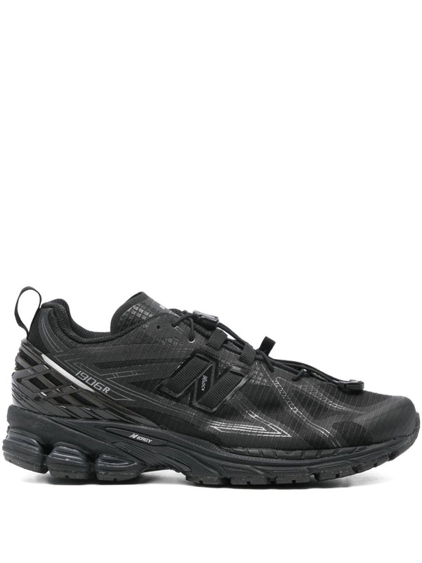 حذاء سنيكرز New Balance 1906R — أسود