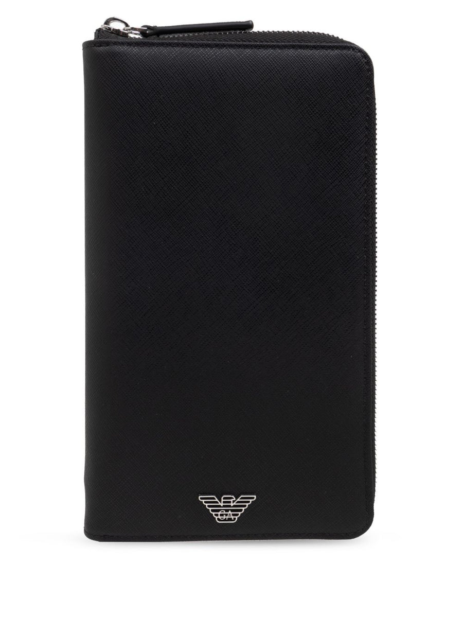 سفر Emporio Armani سافيانو جلد محفظة — أسود