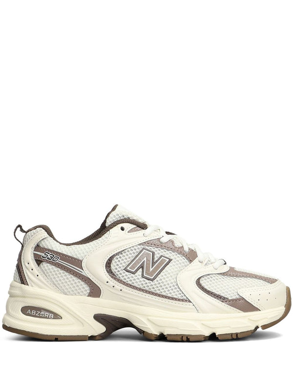 حذاء رياضي New Balance — كريمي