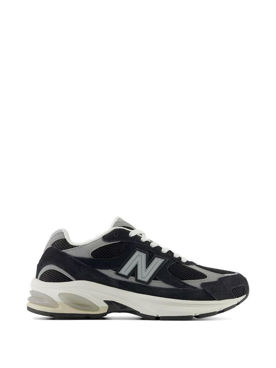 حذاء رياضي New Balance — أسود
