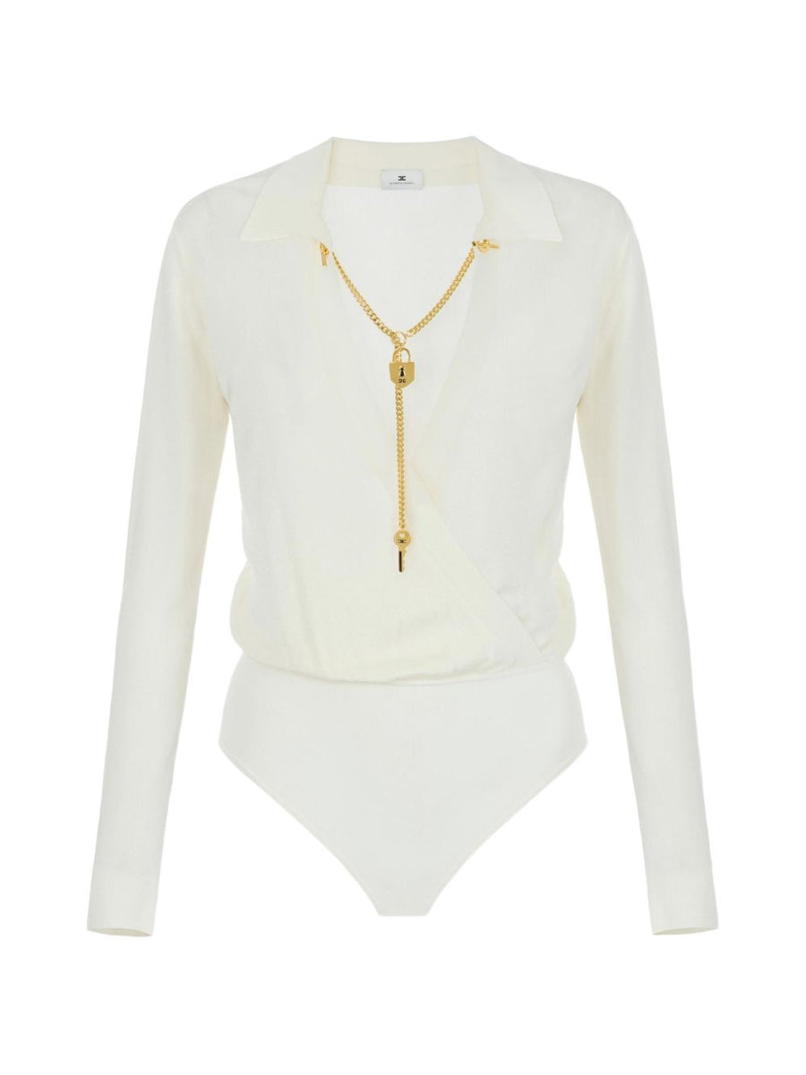بودي سوت ياقة بسلسلة ذهبية من Elisabetta Franchi — كريم