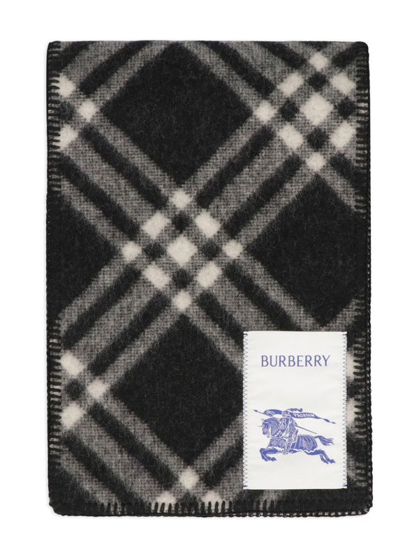 Burberry Check صوف وشاح — أسود