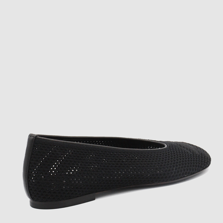 Burberry Mesh upper flat in black