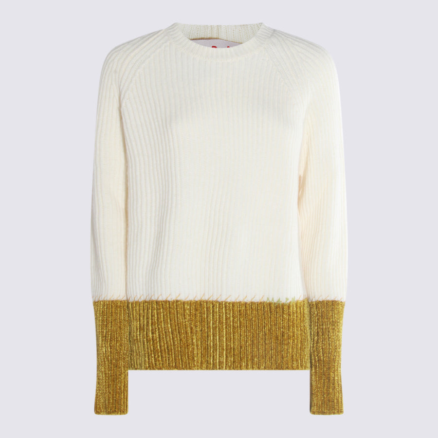 Marni 100% Wool sweater in white