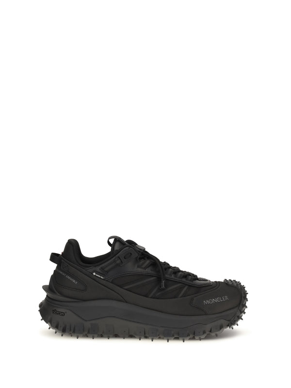 Moncler Upper: 100% calf leather; Sole: 100% rubber sneaker in black