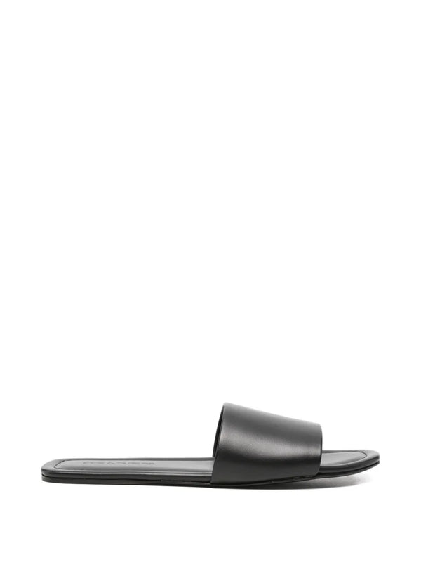 Kiton Outer: Calf Leather 100% sandal in black