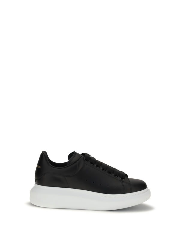 Alexander McQueen Upper: 100% calf leather; Sole: 100% rubber sneaker in black