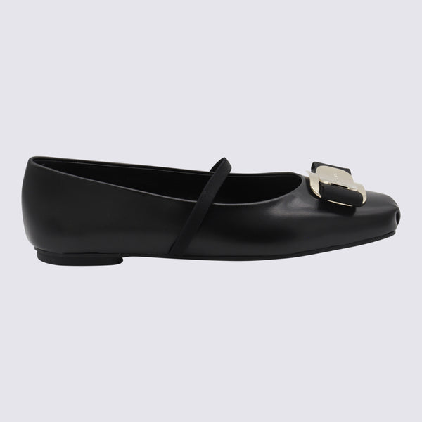 Ferragamo Leather / EL Sole flat in black