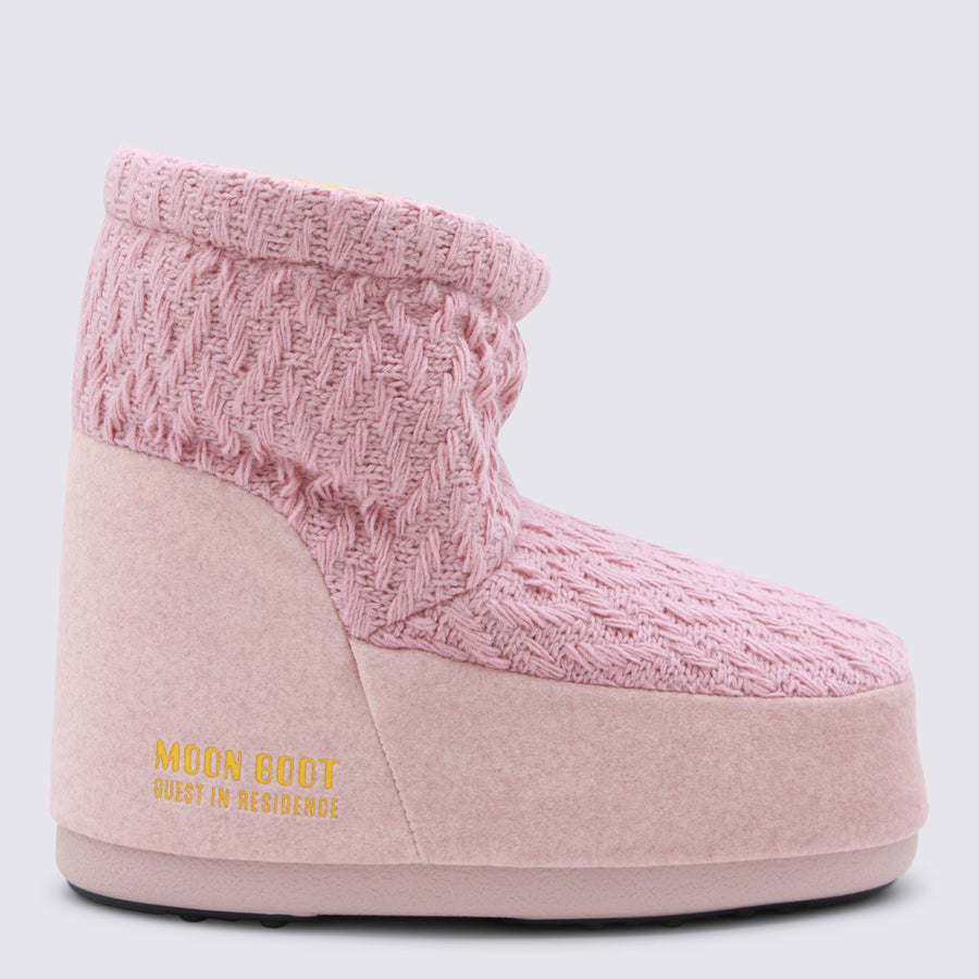 Moon Boot Knit upper boot in pink