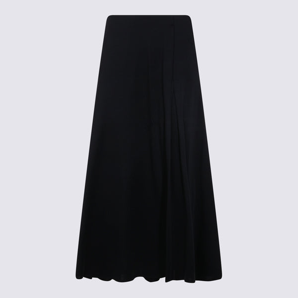 Max Mara 100% wool skirt in black
