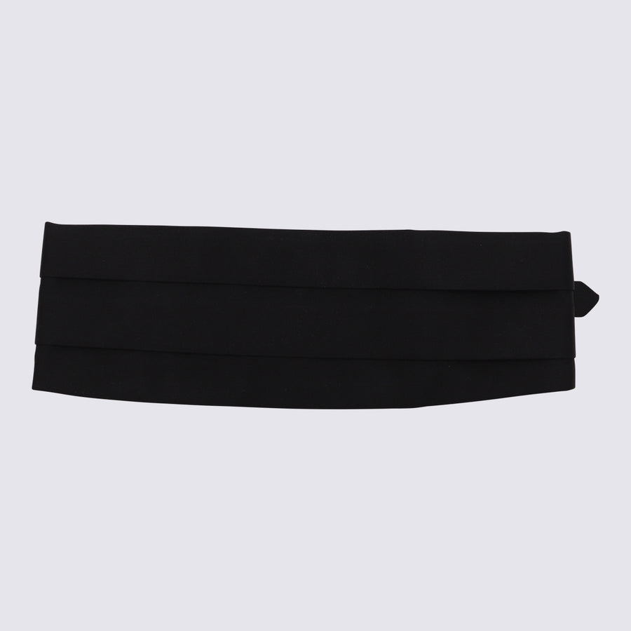 Canali 100% Silk necktie in black