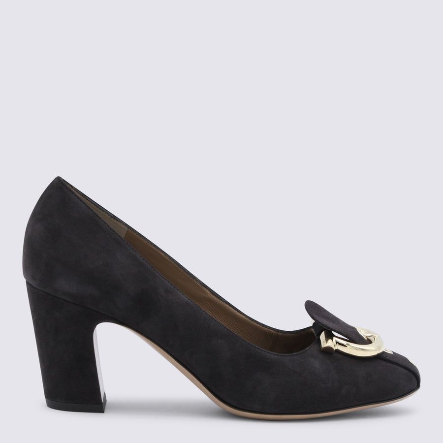 Ferragamo Suede upper pump in black