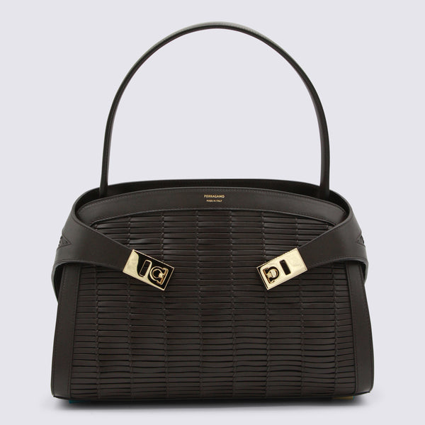 Ferragamo 100% Leather shoulder bag in black