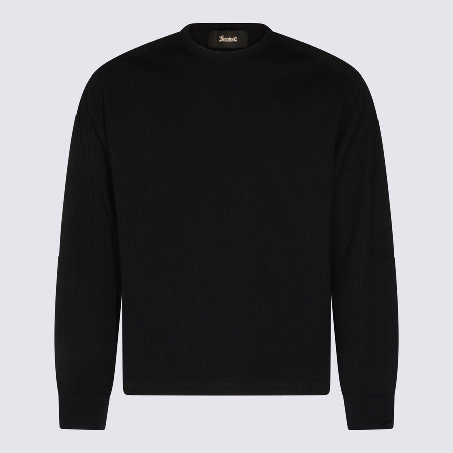Laminar 100% Polyester sweater in black