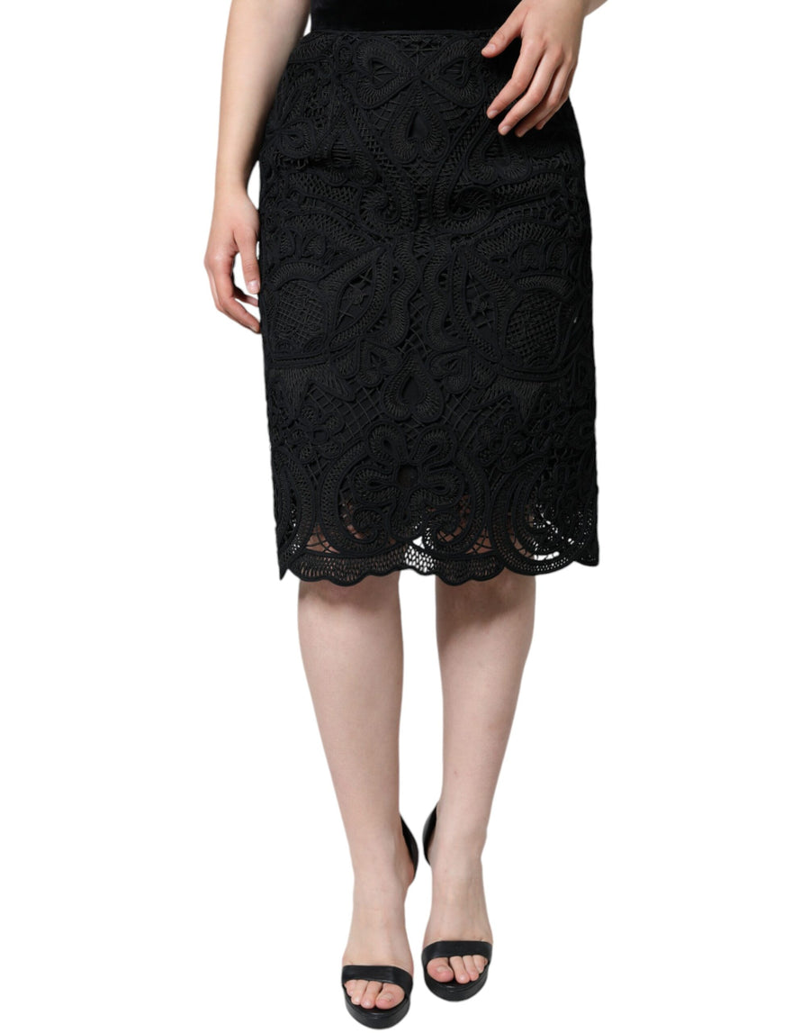 Dolce & Gabbana 46% Polyester 32% Viscose 22% Cotton; Lining: 88% Silk 8% Cotton 4% Elastane 2% Nylon skirt in black