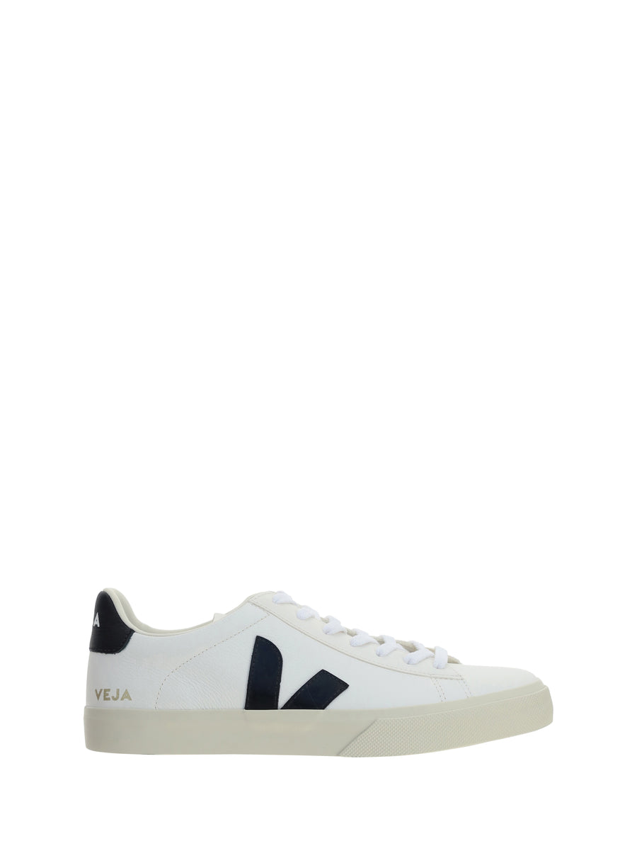 Veja Upper: 100% calf leather; Sole: 100% rubber sneaker in white