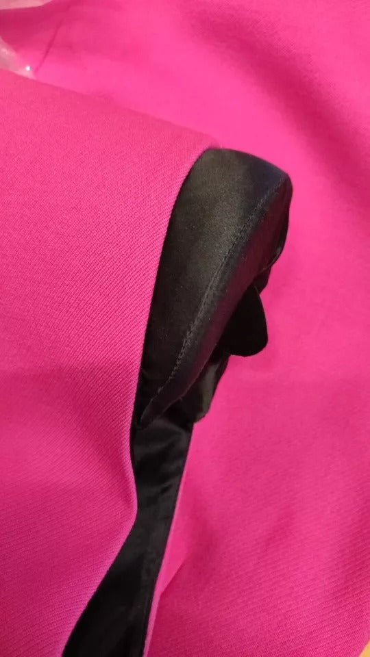 Dolce & Gabbana 100% Virgin Wool; Lining: 92% Silk 8% Elastane mini dress in pink