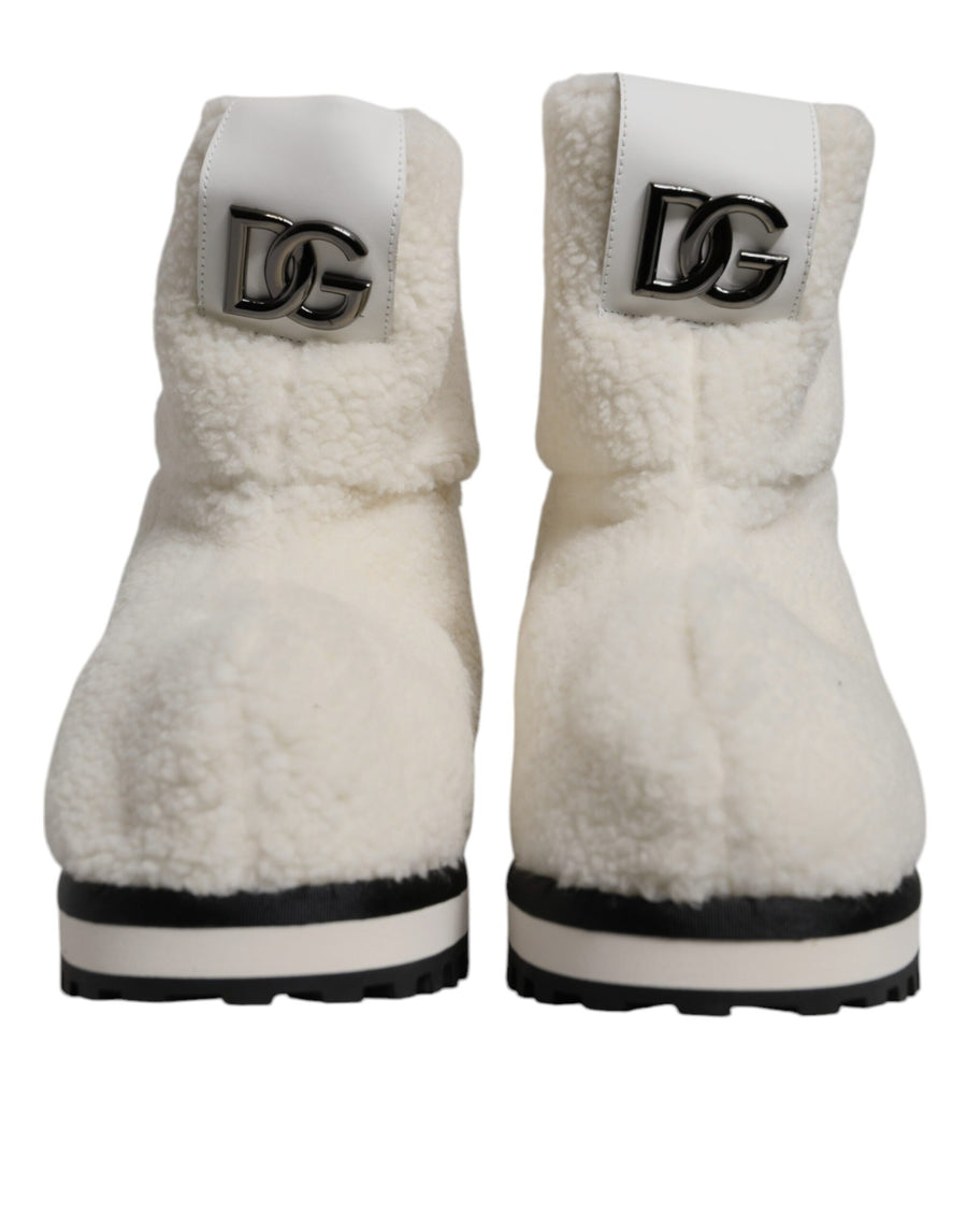 Dolce & Gabbana Plush fabric boot in white