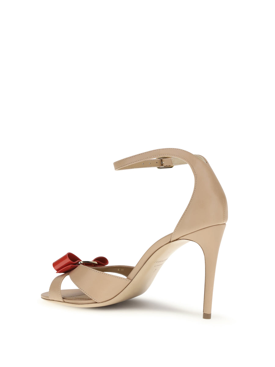 Sandals Vara Bow Calf Leather Amar/natural Silk