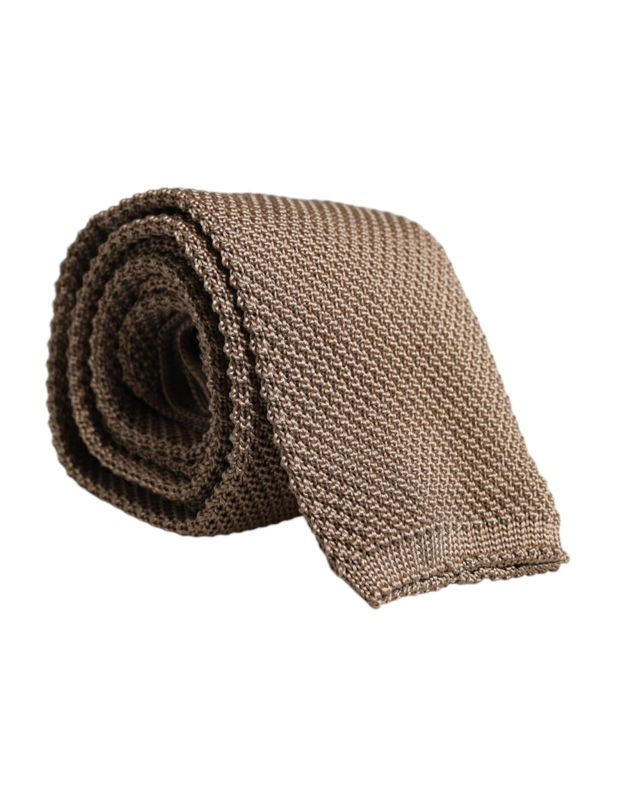 Dolce & Gabbana 100% Silk necktie in brown
