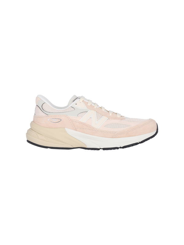 New Balance Pigskin sneaker in pink