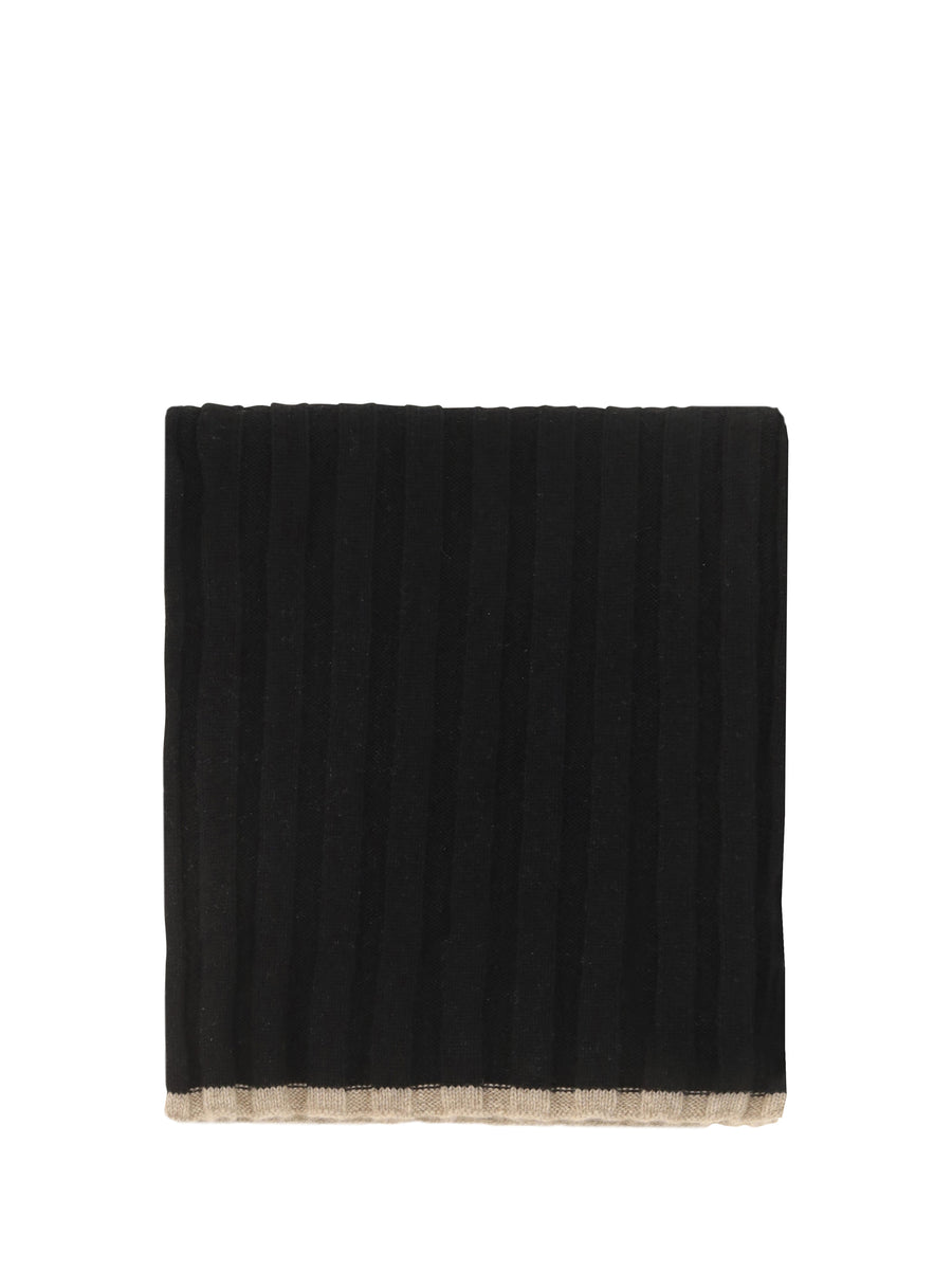 Brunello Cucinelli 100% Kashmir/Capra Hircus scarf in black