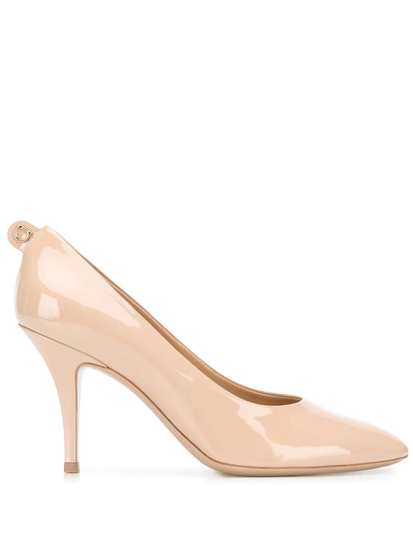 Ferragamo Calf leather pump in beige