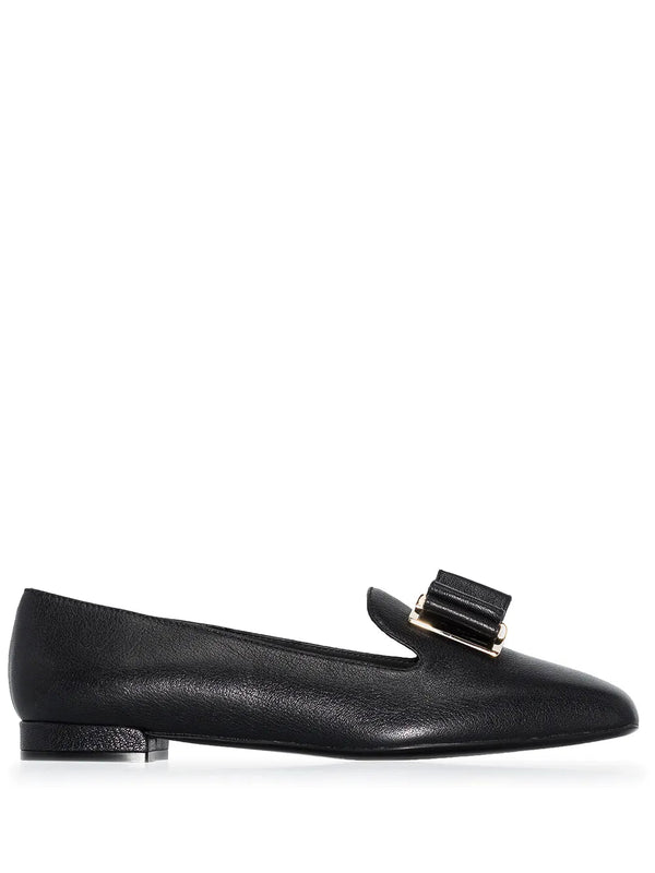 Ferragamo Leather moccasin in black