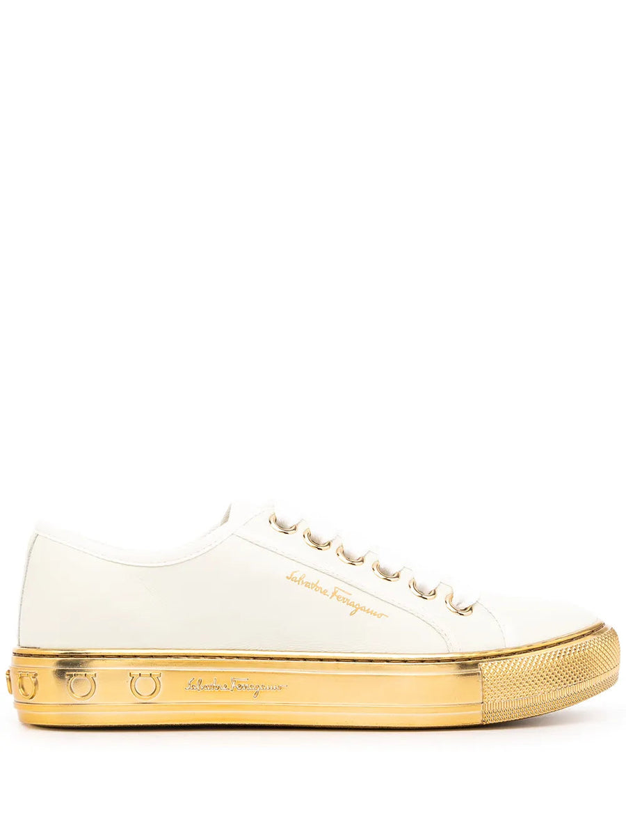 Ferragamo Leather sneaker in white