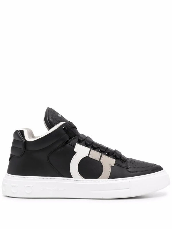 Ferragamo Leather sneaker in black