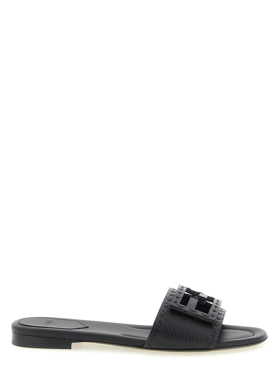 صندل Fendi Baguette من — أسود