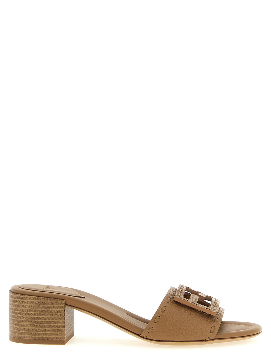 Fendi Baguette Slides — Camel