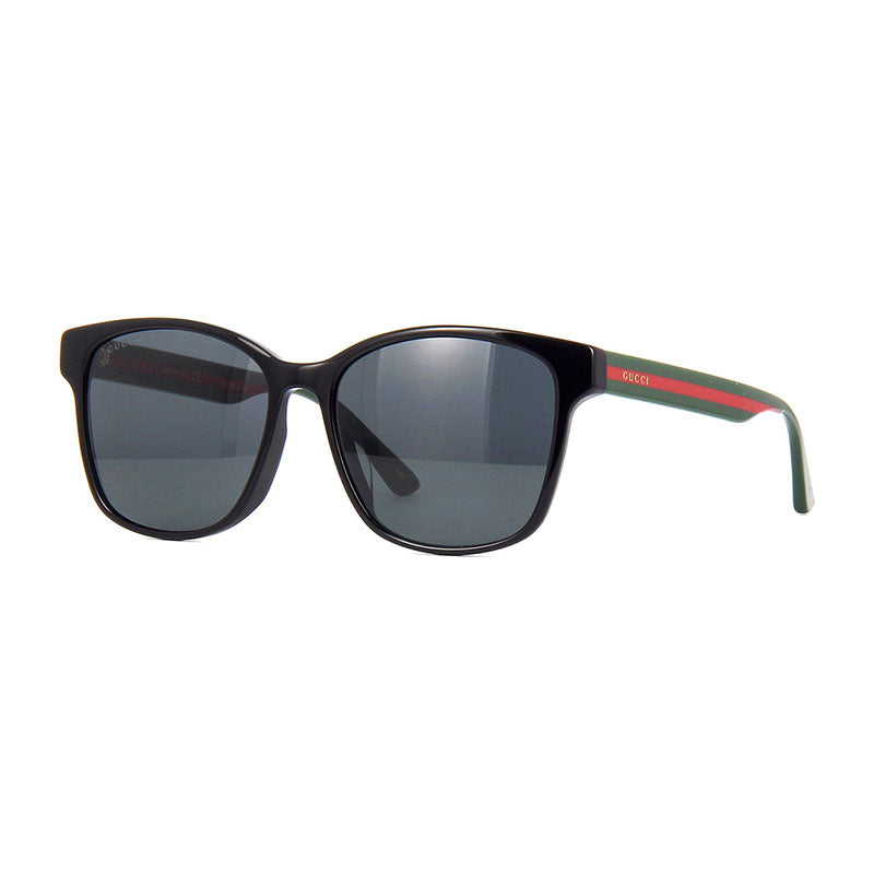Gucci sunglasses in black
