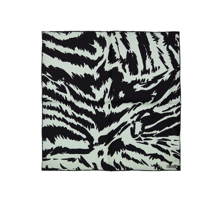 Tom Ford 100% Silk pocket square in gray